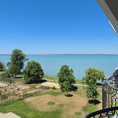 Seaforth Apartman